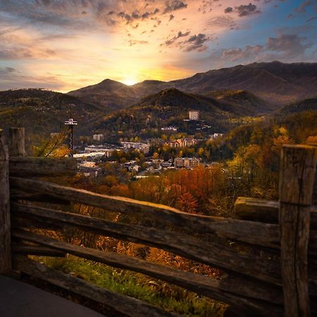 Smoky Mountain Gem Villa Gatlinburg Luaran gambar