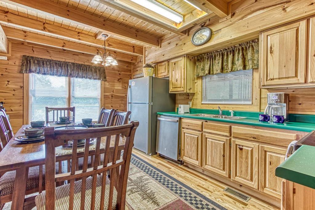 Smoky Mountain Gem Villa Gatlinburg Luaran gambar