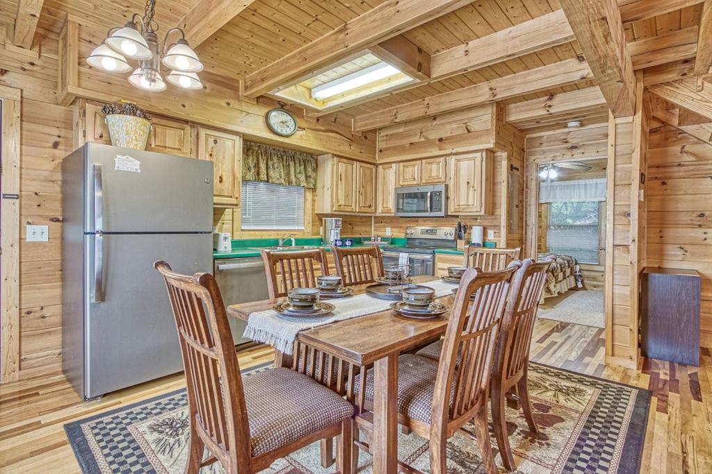 Smoky Mountain Gem Villa Gatlinburg Luaran gambar