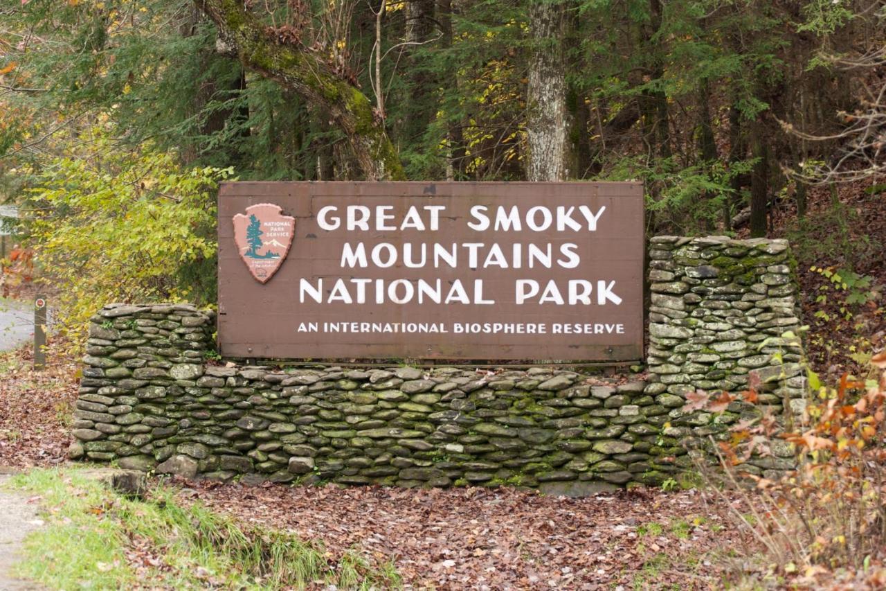 Smoky Mountain Gem Villa Gatlinburg Luaran gambar