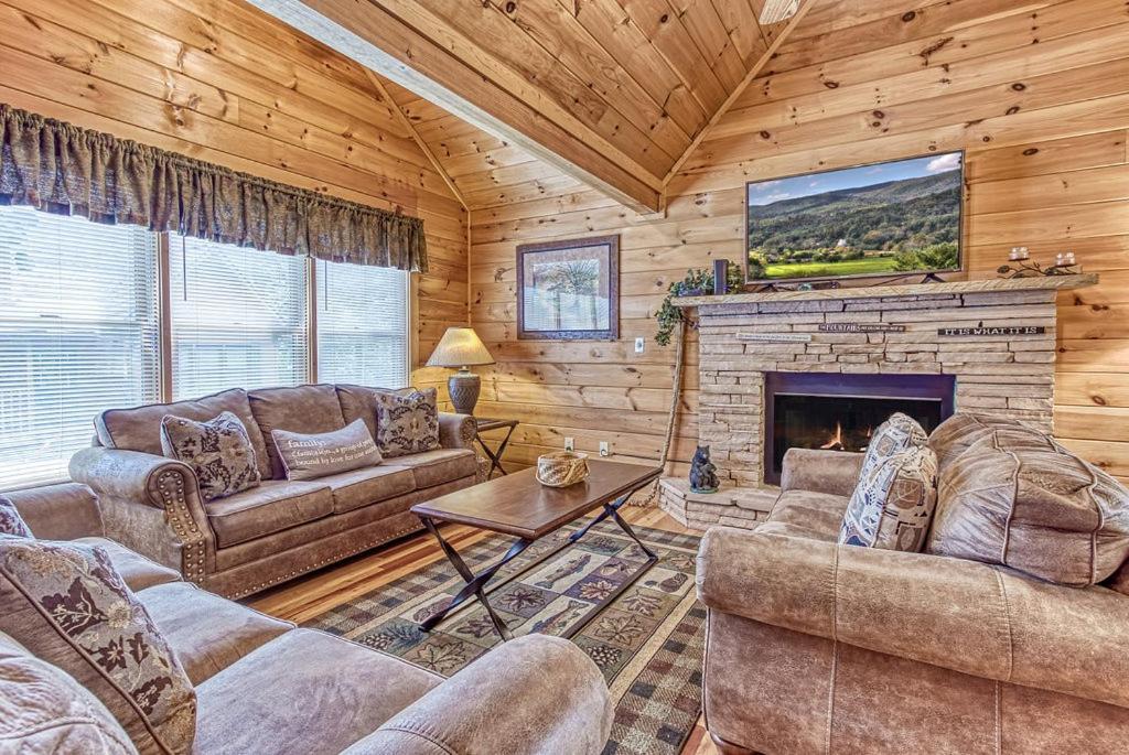 Smoky Mountain Gem Villa Gatlinburg Luaran gambar