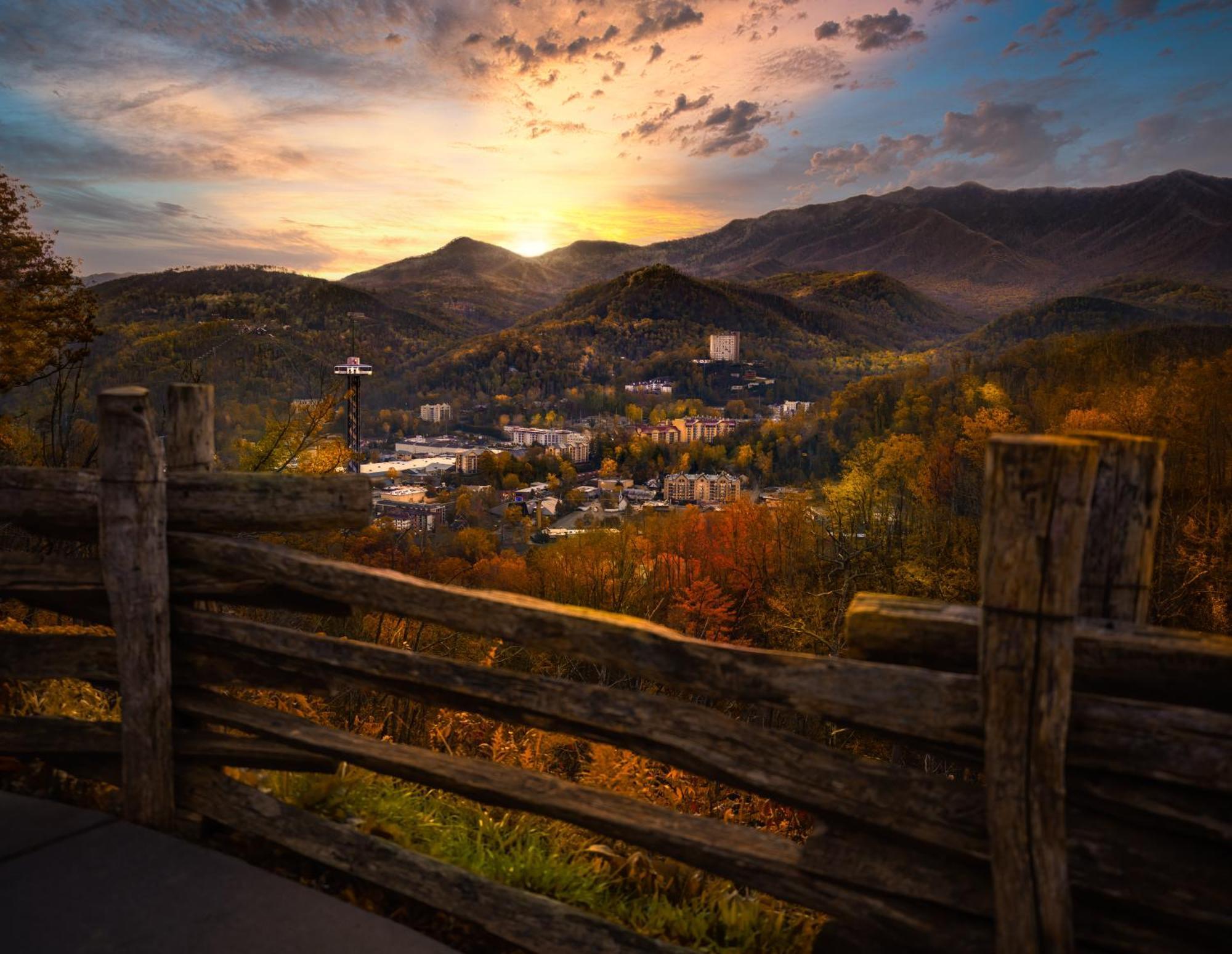 Smoky Mountain Gem Villa Gatlinburg Luaran gambar